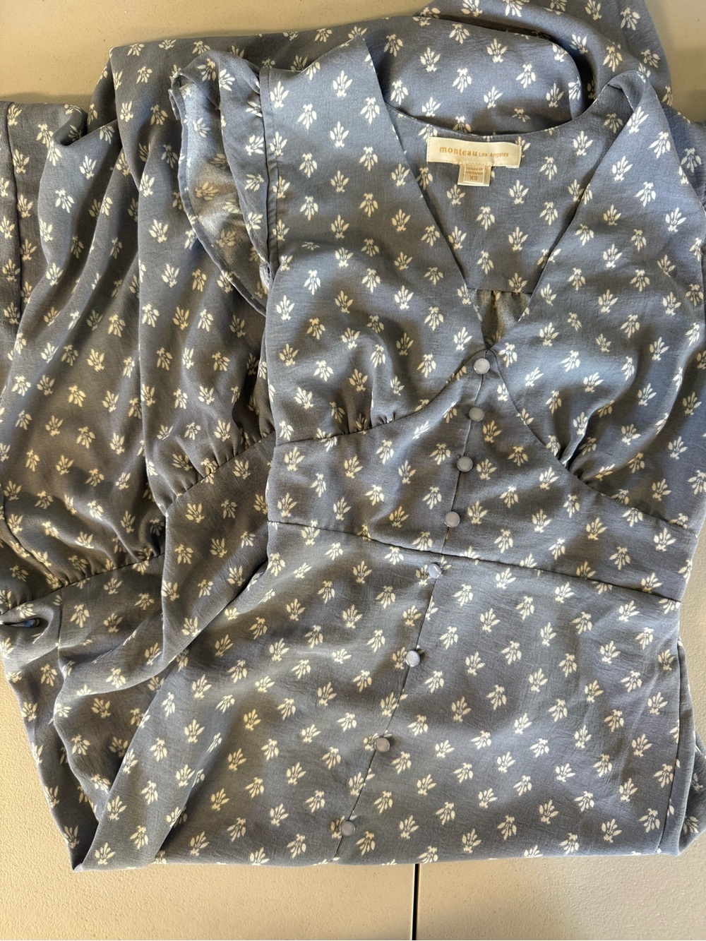 Monteau Dusty Blue Floral Button-Front Women’s Blouse
